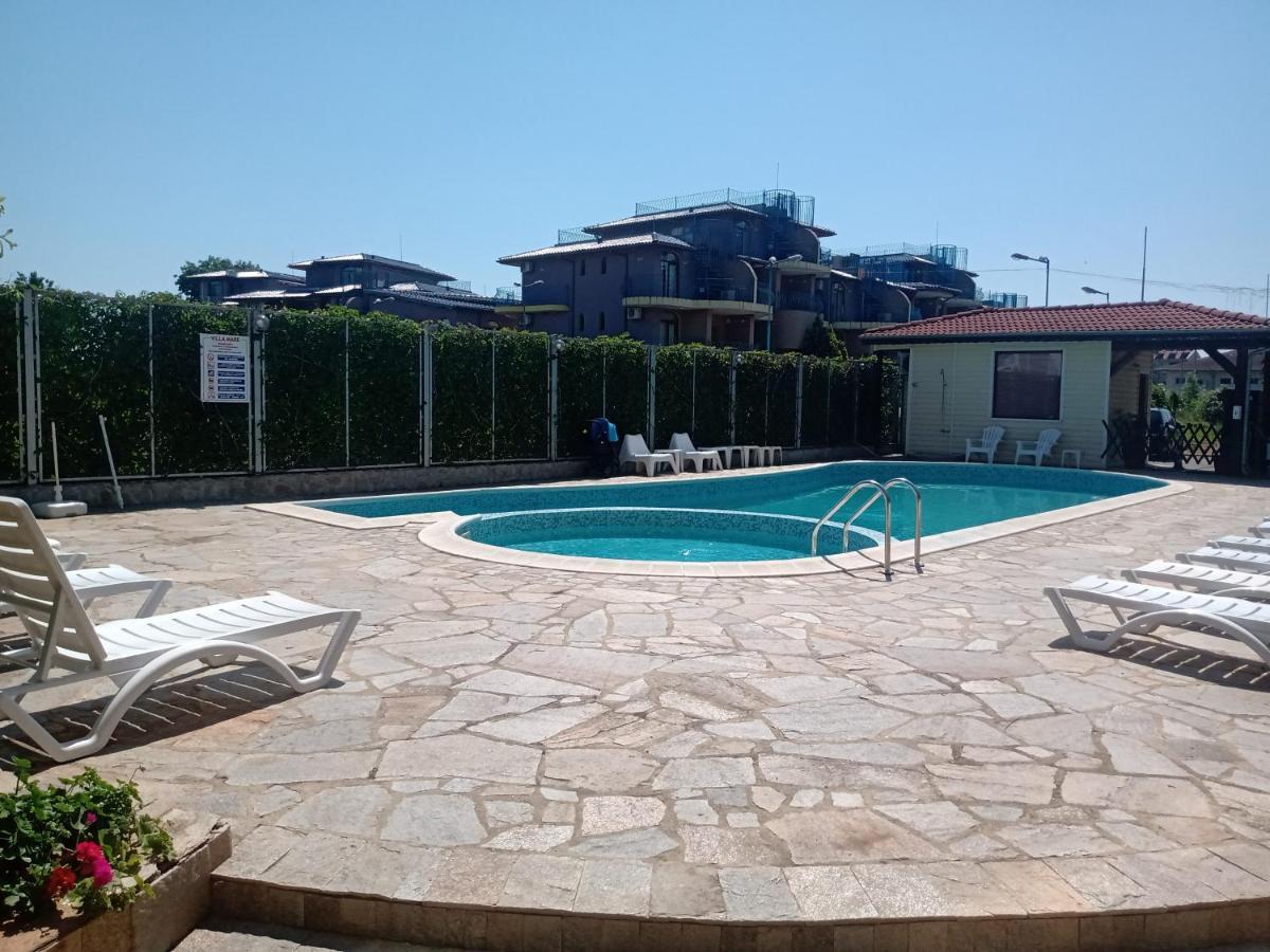 Апартамент На Къмпинг Градина TTchernomorets Extérieur photo