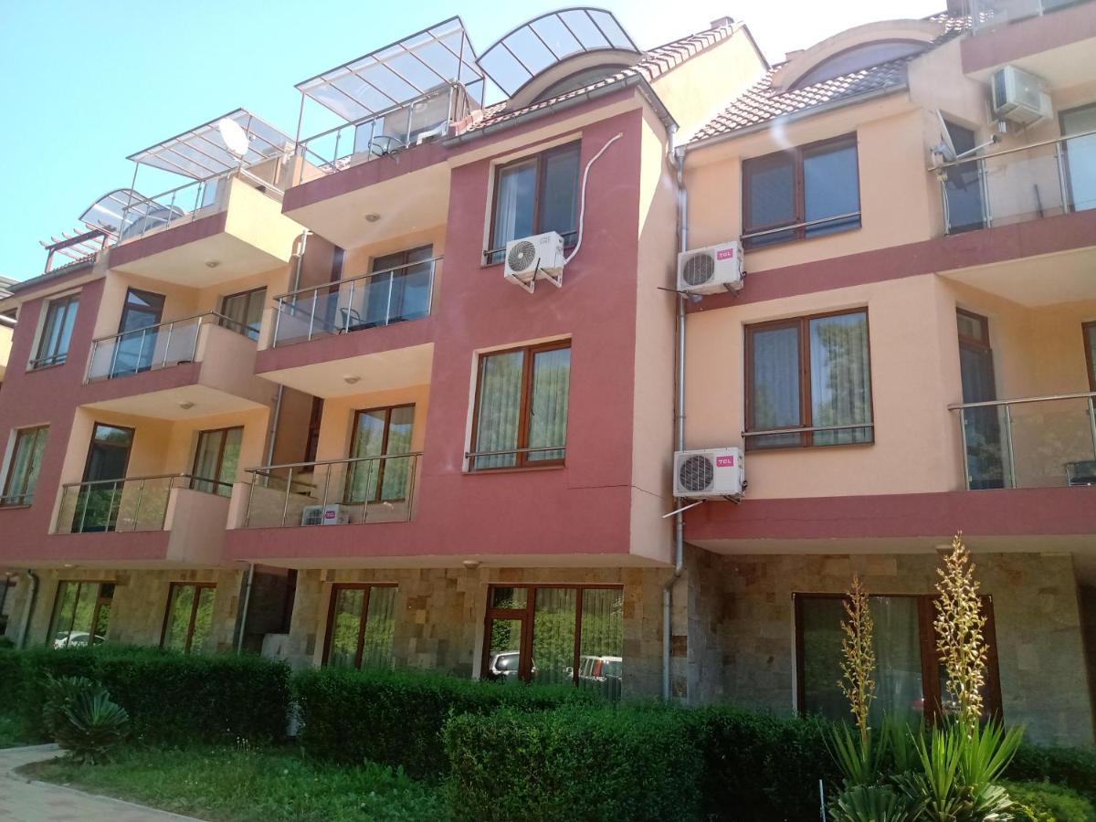 Апартамент На Къмпинг Градина TTchernomorets Extérieur photo